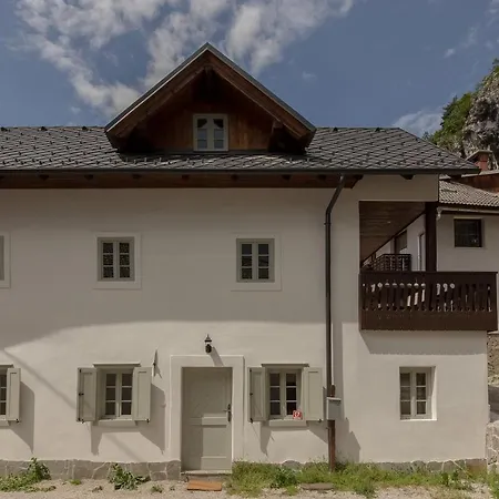 House Bella Apartment